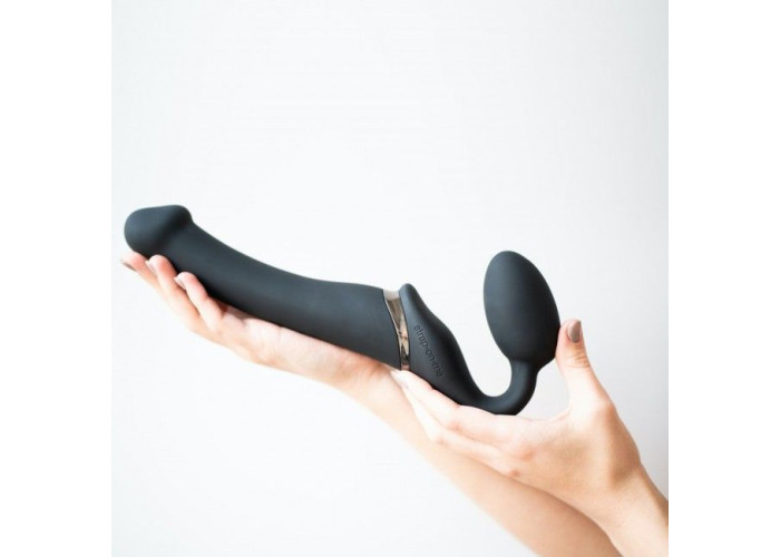 Безремінний страпон з вібрацією Strap-On-Me Vibrating Black M, діаметр 3,8см, пульт ДК, регульований Безремінний страпон з вібрацією Strap-On-Me Vibrating Black M, діаметр 3,8см, пульт ДК, регульований