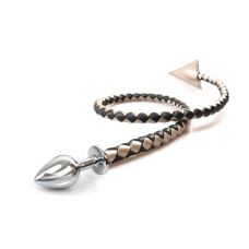 Металева анальна пробка L з диявольським хвостом Art of Sex - Succubus, екошкіра, чорний/золото Металева анальна пробка L з диявольським хвостом Art of Sex - Succubus, екошкіра, чорний/золото