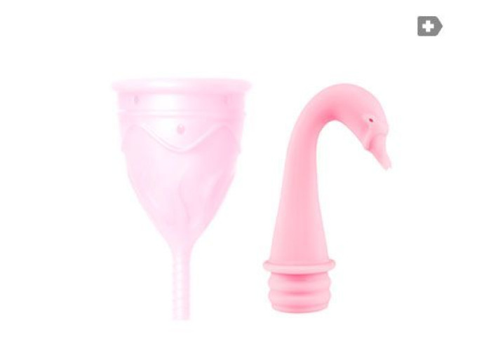 Менструальна чаша Femintimate Eve Cup розмір L з переносним душем, діаметр 3,8 см Менструальна чаша Femintimate Eve Cup розмір L з переносним душем, діаметр 3,8 см