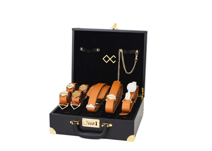 БДСМ-набір LOCKINK Moonlight Treasure Chest - Brown Set БДСМ-набір LOCKINK Moonlight Treasure Chest - Brown Set